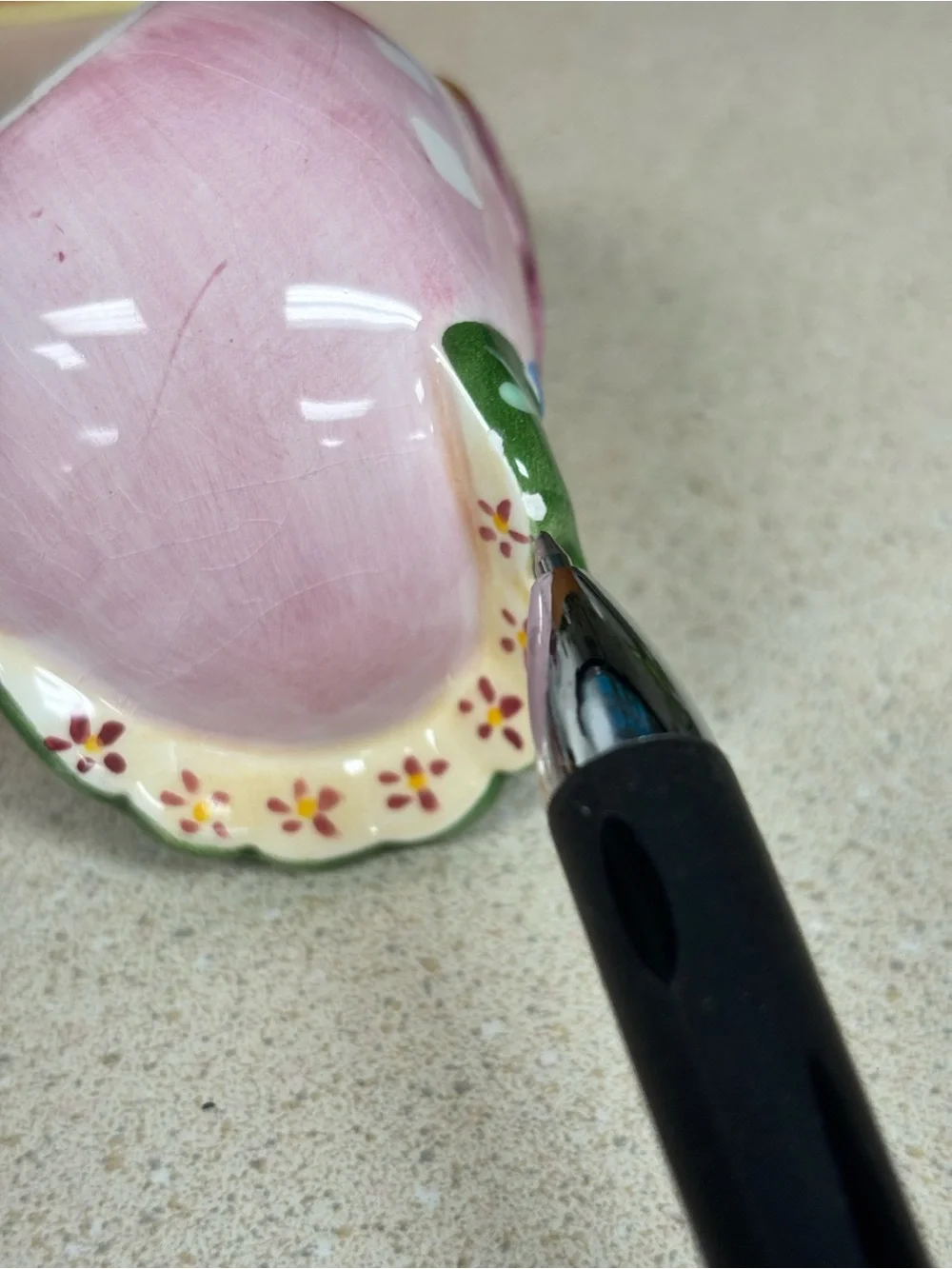 Fitz & Floyd Gypsy Chicks Ceramic Salt & Pepper Shakers. Read Description.